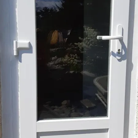 Yvet Apartman Szucsány