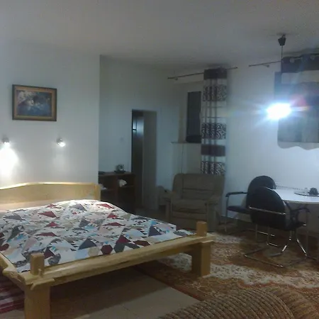 Yvet Apartment