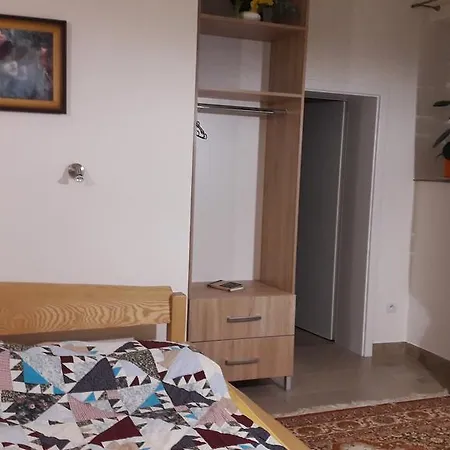 アパート Yvet Sučany