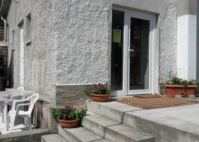 Yvet דירה Sucany