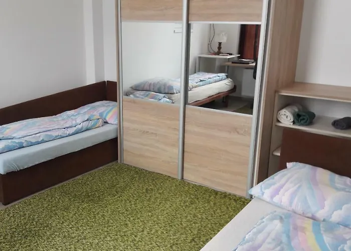 דירה Yvet Sucany